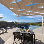 Levanda Villa Mousata